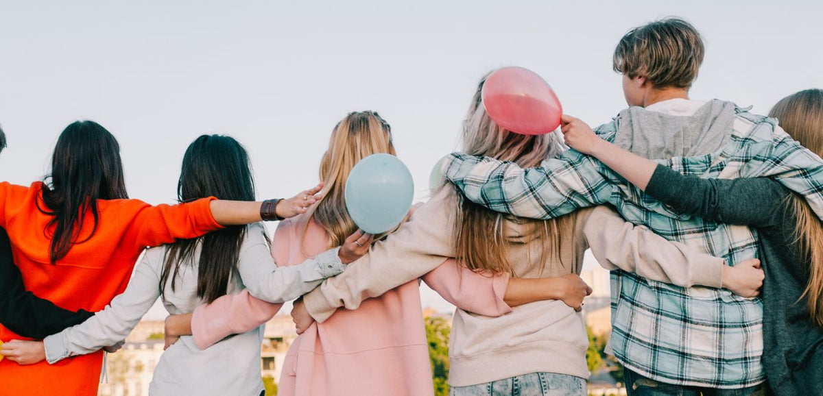 Blog cover: Finding your tribe: how to make new friends